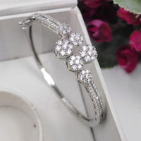 Kavita Art Handcrafted Elegant Austrian Stone Bracelet