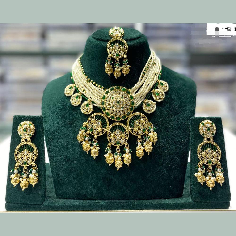 Kavita Art Sparkling Kundan Stone And Pearl Necklace Set