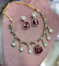 Kavita Art Handcrafted Gold Plated Druzy Crystal Stone Necklace Stone