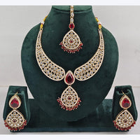 Kavita Art Sparkle Glow Crystal and Pearl Necklace Set