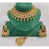 Kavita Art Luxurious Crystal Stone Pearl And Beads Choker Necklace Set