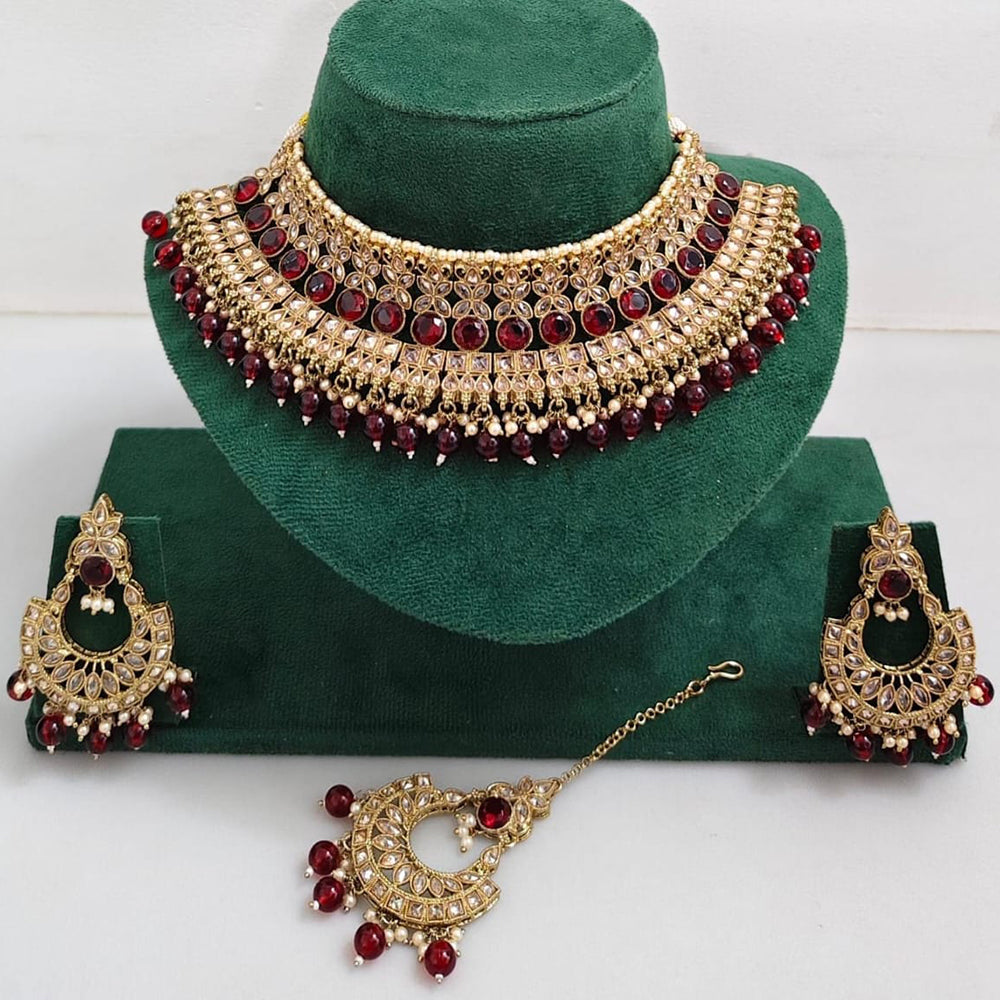 Kavita Art Luxurious Crystal Stone Pearl And Beads Choker Necklace Set