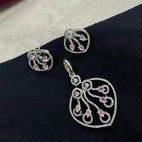 Kavita Art Classic American Daimond Stone Pendant And Earring Set
