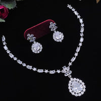 Kavita Art Shimmering Crystal With Austrian Stone Necklace Set