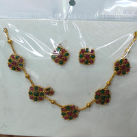 Kavita Art Heritage Pota Stone Necklace Set