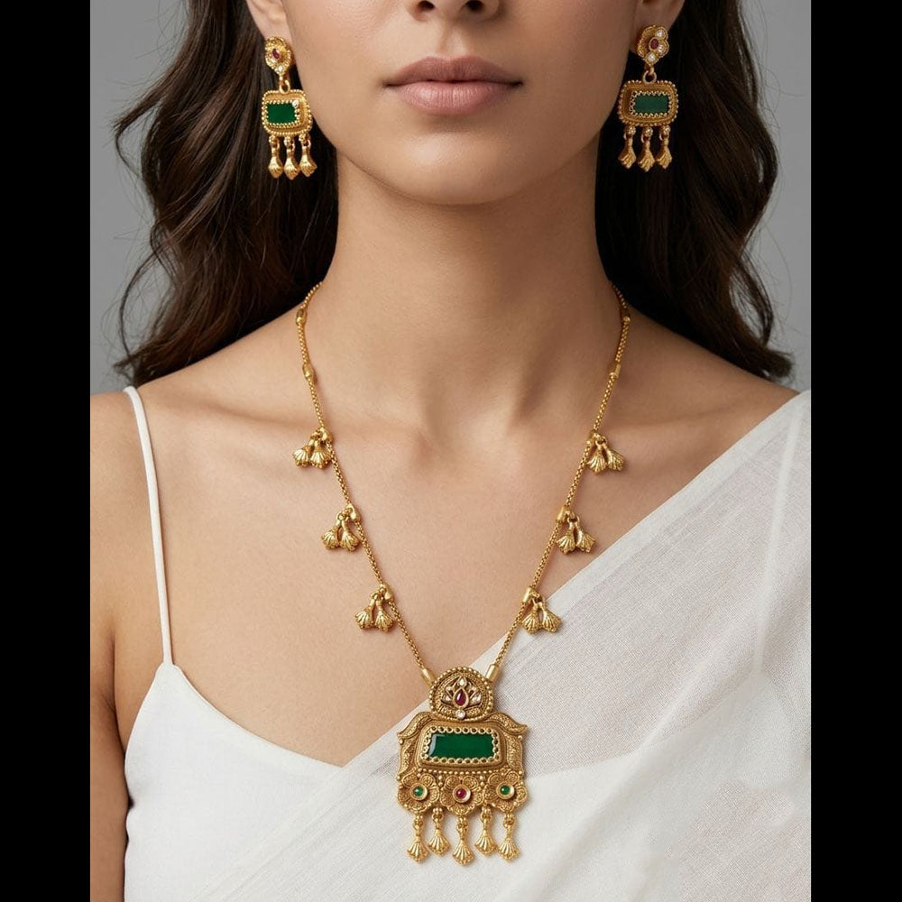 Kavita Art Elegant Pota Stone And Pearl Long Necklace Jewellery Set