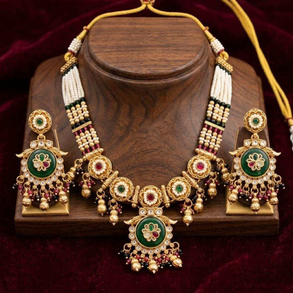 Kavita Art Elegant Pota Stone Pearl And Beads Necklace Set