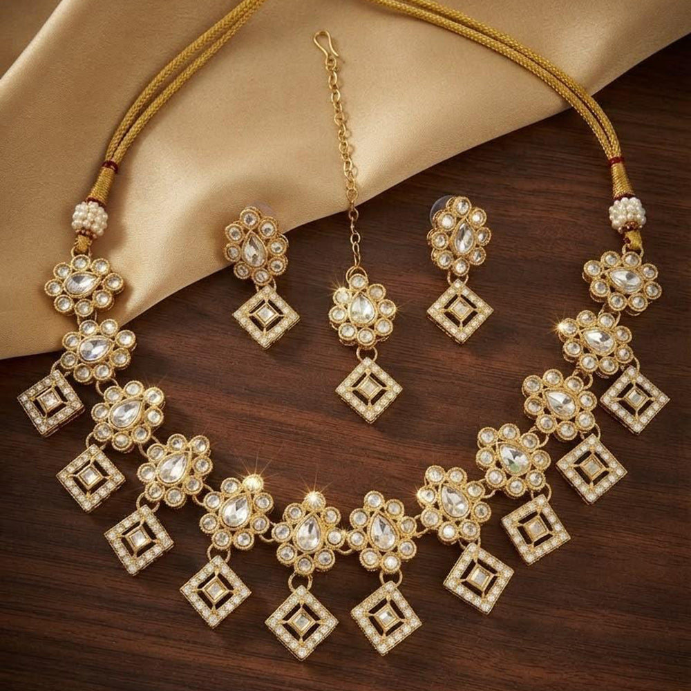 Kavita Art Premium Crystal Stone Necklace Set