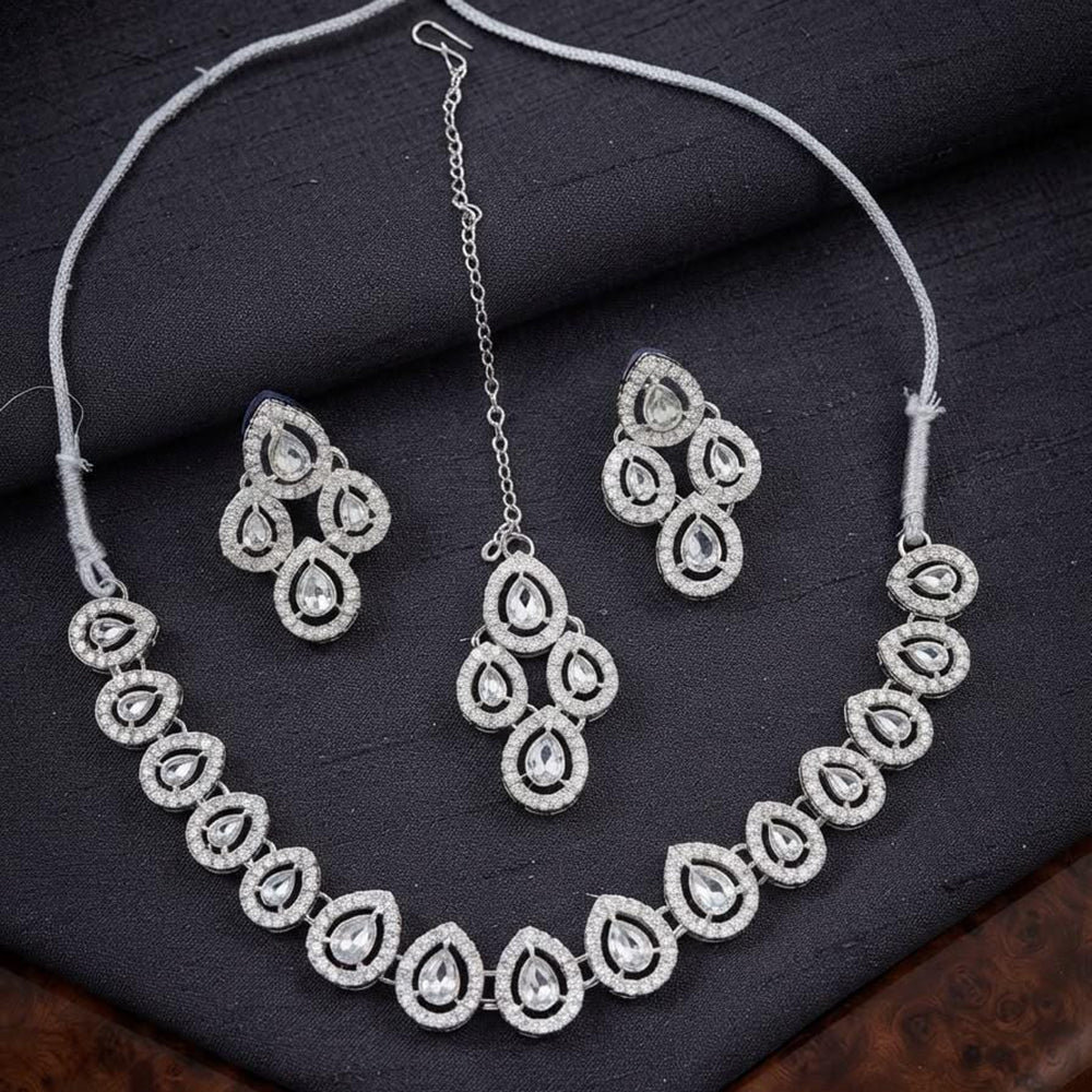 Kavita Art Premium Kundan Stone And Austrian Stone Necklace Set