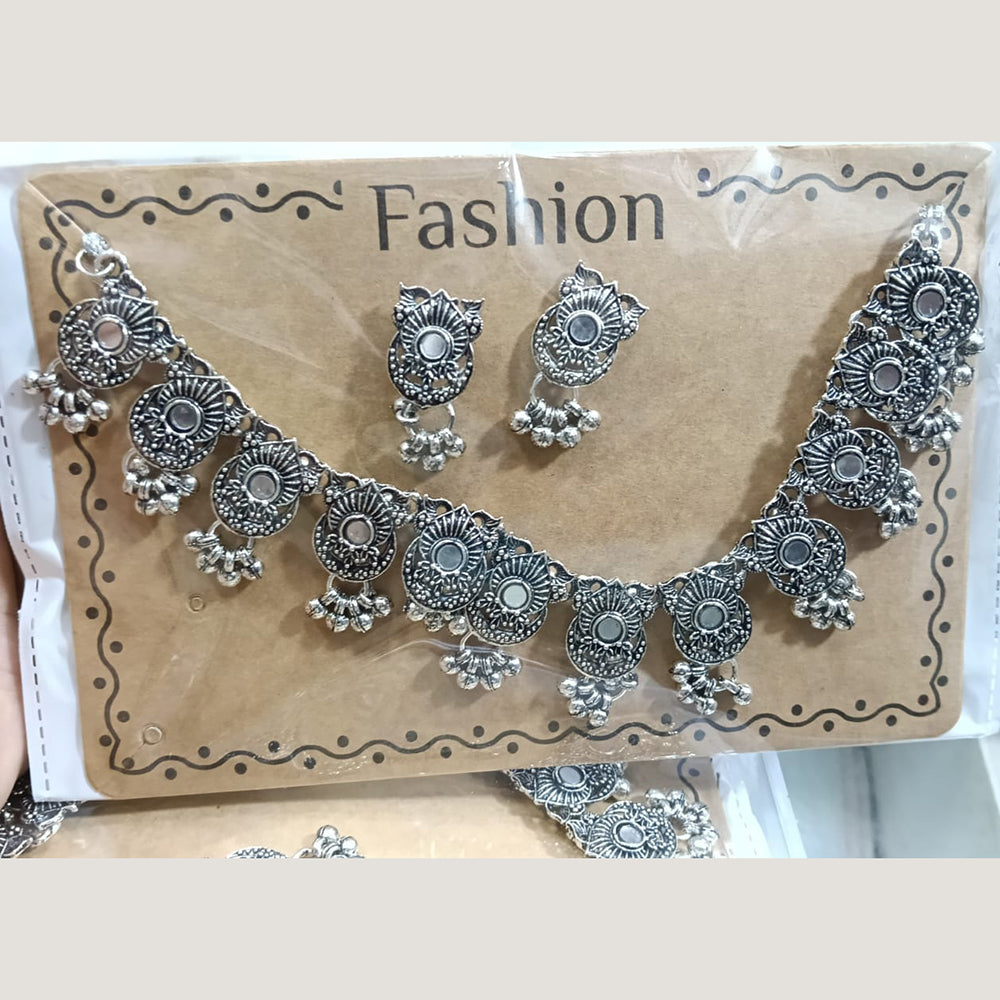 Kavita Art Boho Style Oxidised Plated Mirror And Pearl Necklace Set