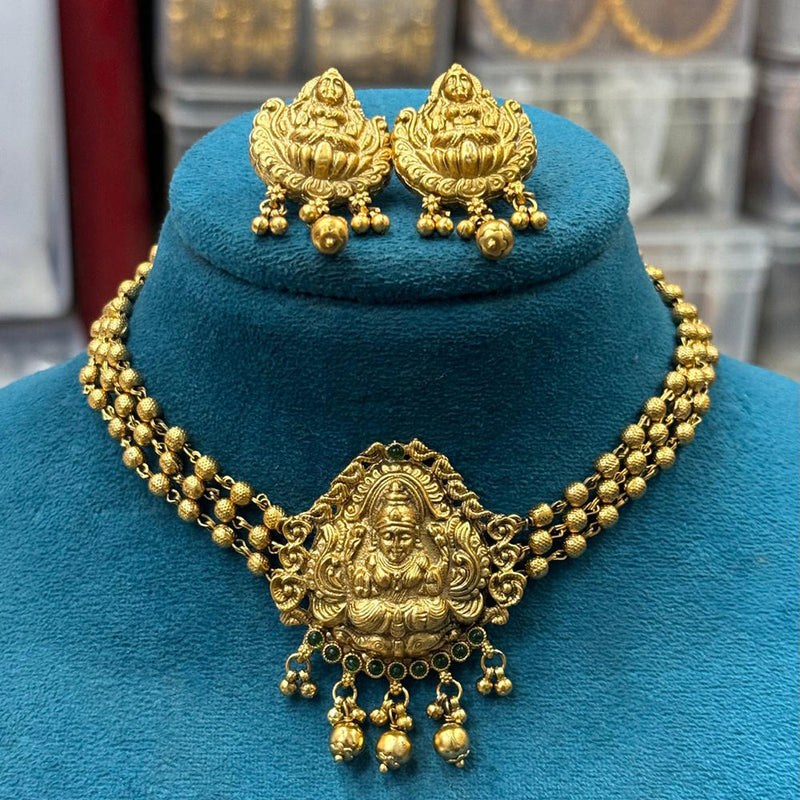 Sona Creation Gold Plated Pota Stone And Pearl Temple Choker Necklace Set