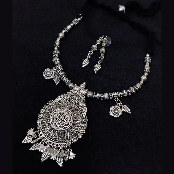 SNERA Oxidised Plated Navratri Special Necklace Set