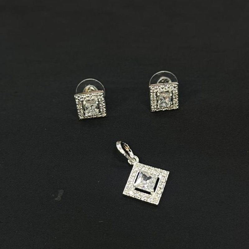 SNERA Silver Plated Austrian Stone Pendant Set