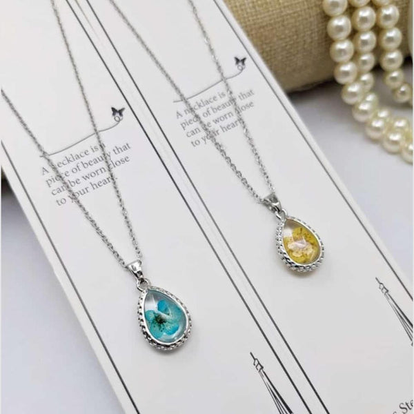 SNERA Silver Plated Chain Pendant Set