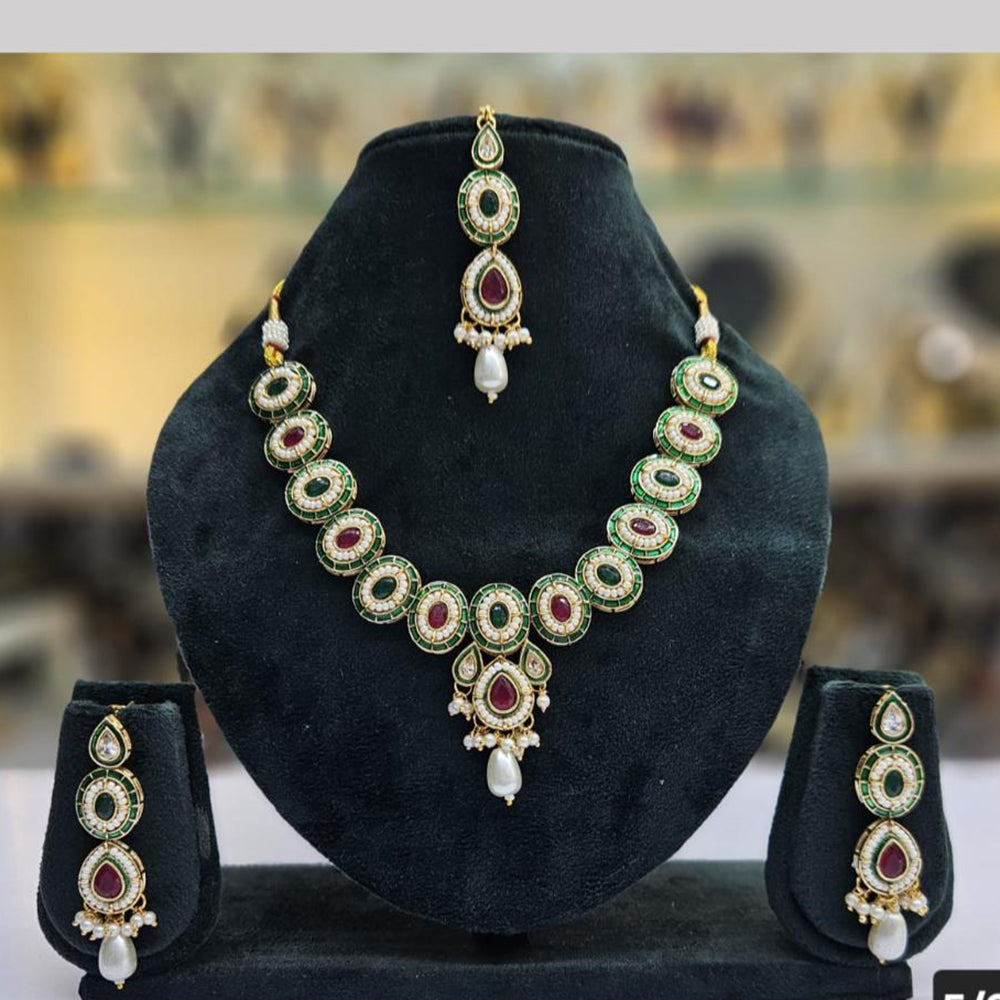 SNERA Gold Plated Crystal Stone And Pearls Necklace Set