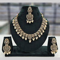 SNERA Gold Plated Crystal Stone And Pearls Necklace Set