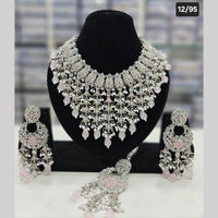 SNERA Silver Plated Crystal Stone And Pearls Choker Necklace Set