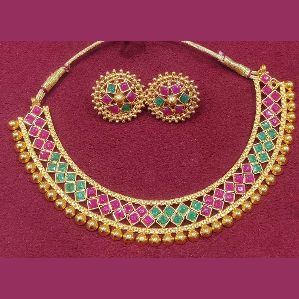 SNERA Gold Plated Pota Stone And Pearl  Necklace Set