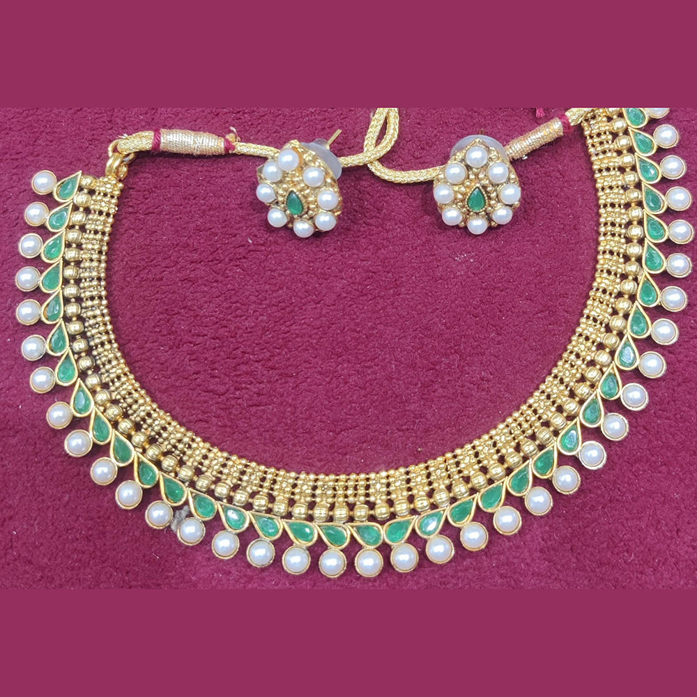 SNERA Gold Plated Pota Stone And Pearl  Necklace Set