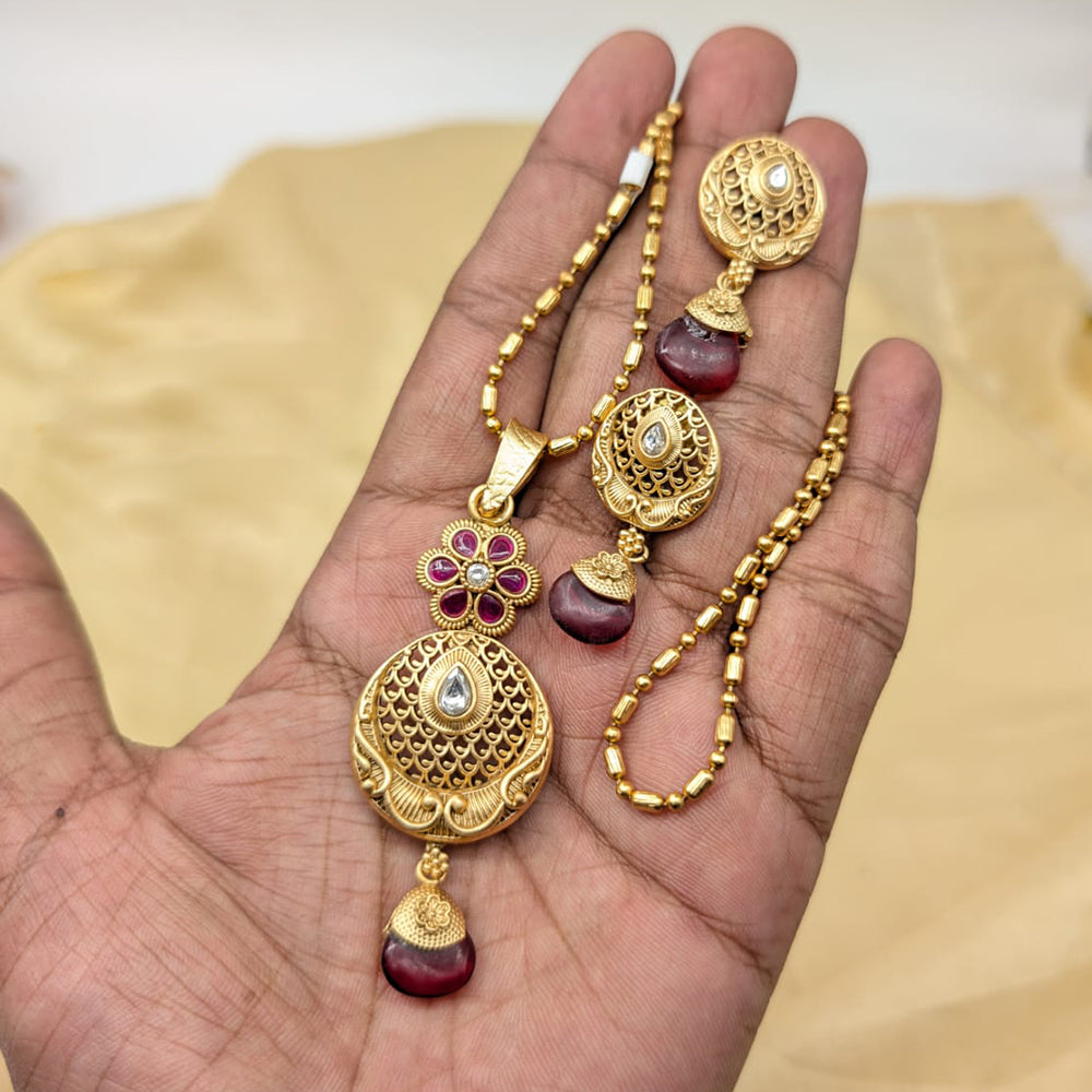 SNERA Silver Plated Pota Stone Pendant Set