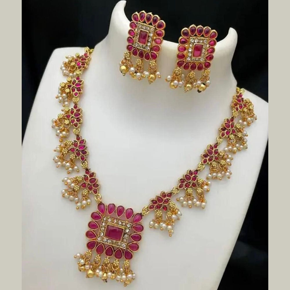 SNERA Graceful Pota Stone And Pearl Necklace Set