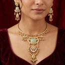 SNERA Graceful Pota Stone And Pearl Necklace Set