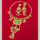SNERA Graceful Pota Stone And Pearl Necklace Set