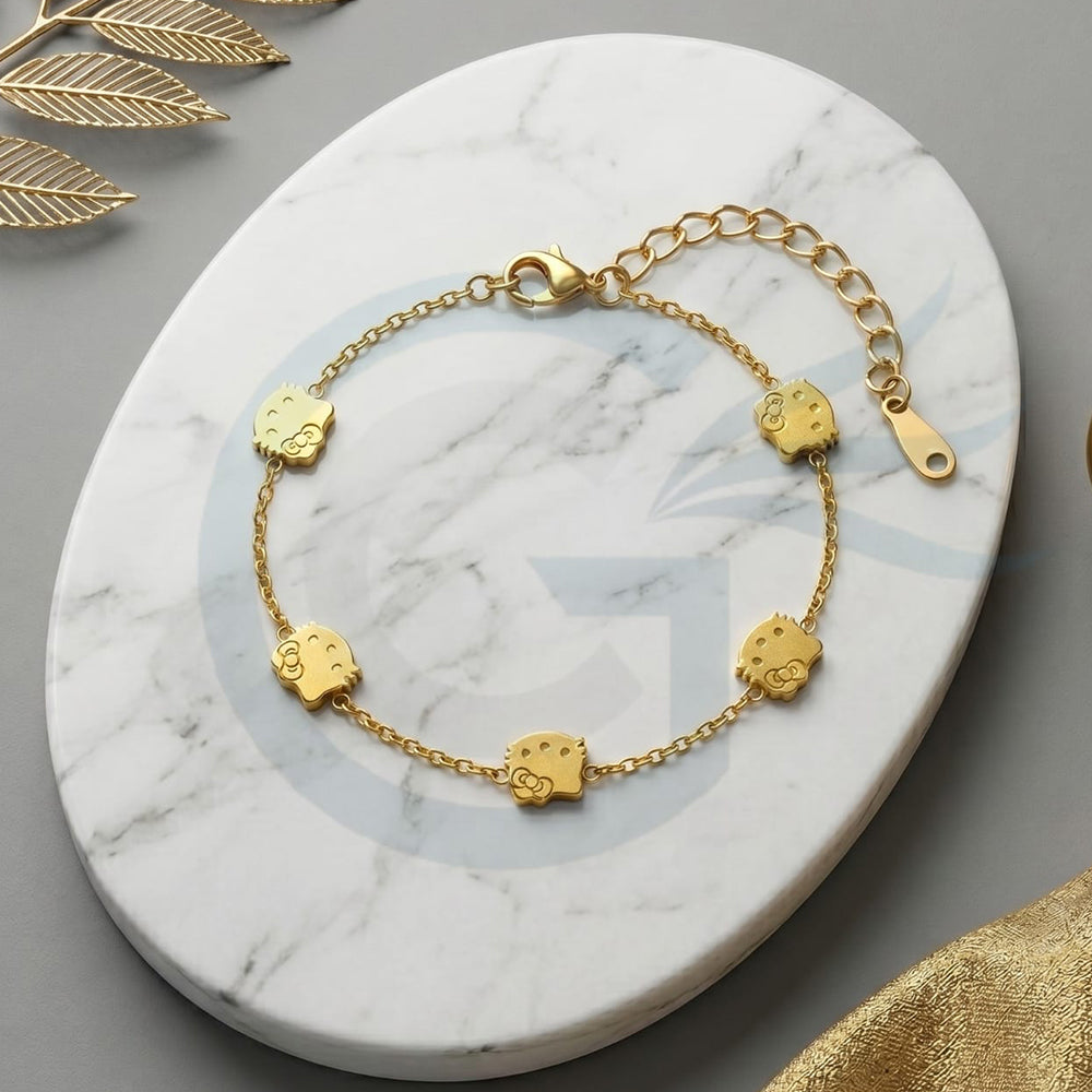 SNERA Elegant Kitty Charm Bracelet for Women