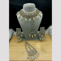 SNERA Elegant Crystal Stone And Pearl Necklace Set Women