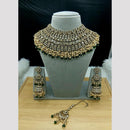 SNERA Elegant Crystal Stone And Pearl Choker Necklace Set Women