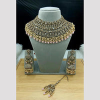 SNERA Elegant Crystal Stone And Pearl Choker Necklace Set Women