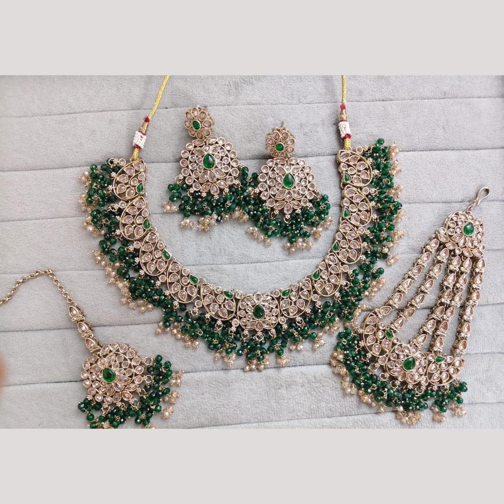 SNERA Sparkling Crystal Stone And Pearl Necklace Set