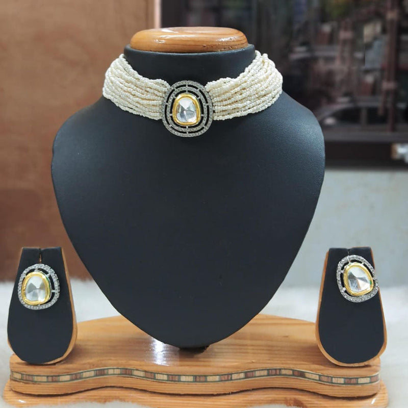 Everlasting Quality Jewels Gold Plated Kundan And Pearl Choker Necklace Set