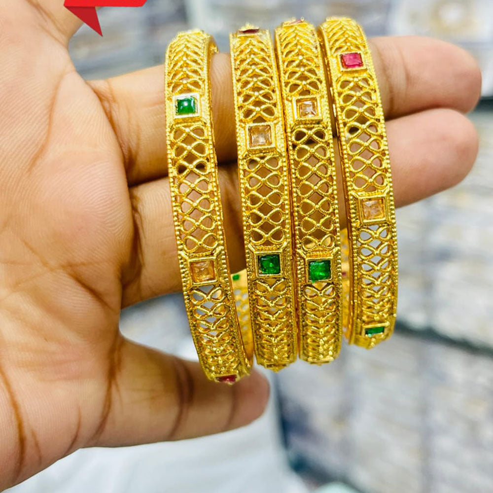 Everlasting Quality Jewels Traditional Design with Pota Stone Bangles Set