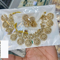 Everlasting Quality Jewels Pearl and Kundan Floral Necklace Set 