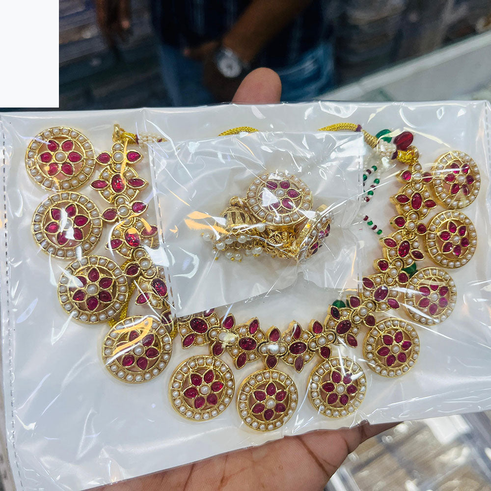 Everlasting Quality Jewels Pearl and Kundan Floral Necklace Set