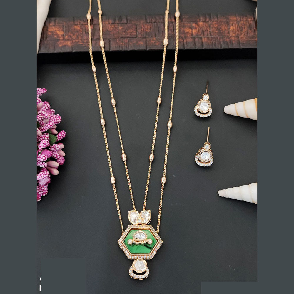 Everlasting Quality Jewels Timeless Pendant Set with Modern Ethnic Fusion Design