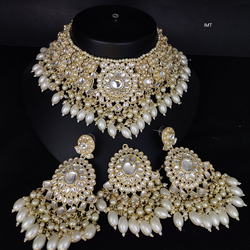FS Collection Gold Plated Kundan Stone Necklace Set