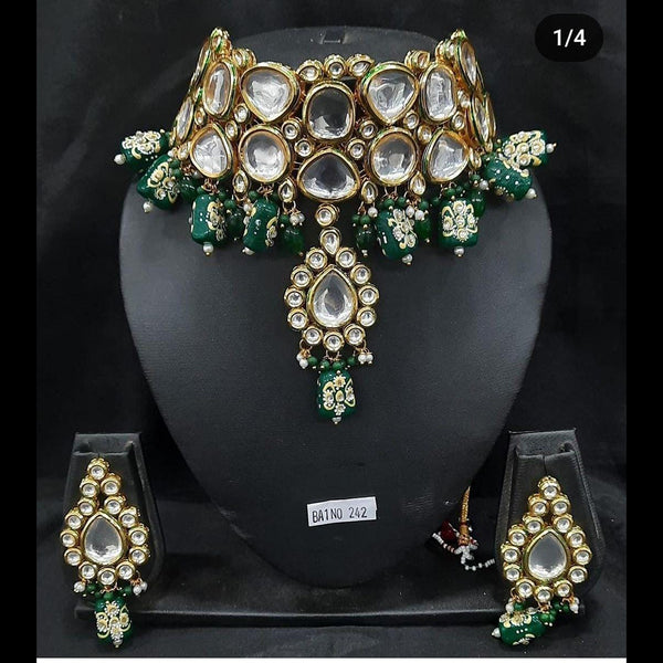 FS Collection Gold Plated Kundan Stone Necklace Set