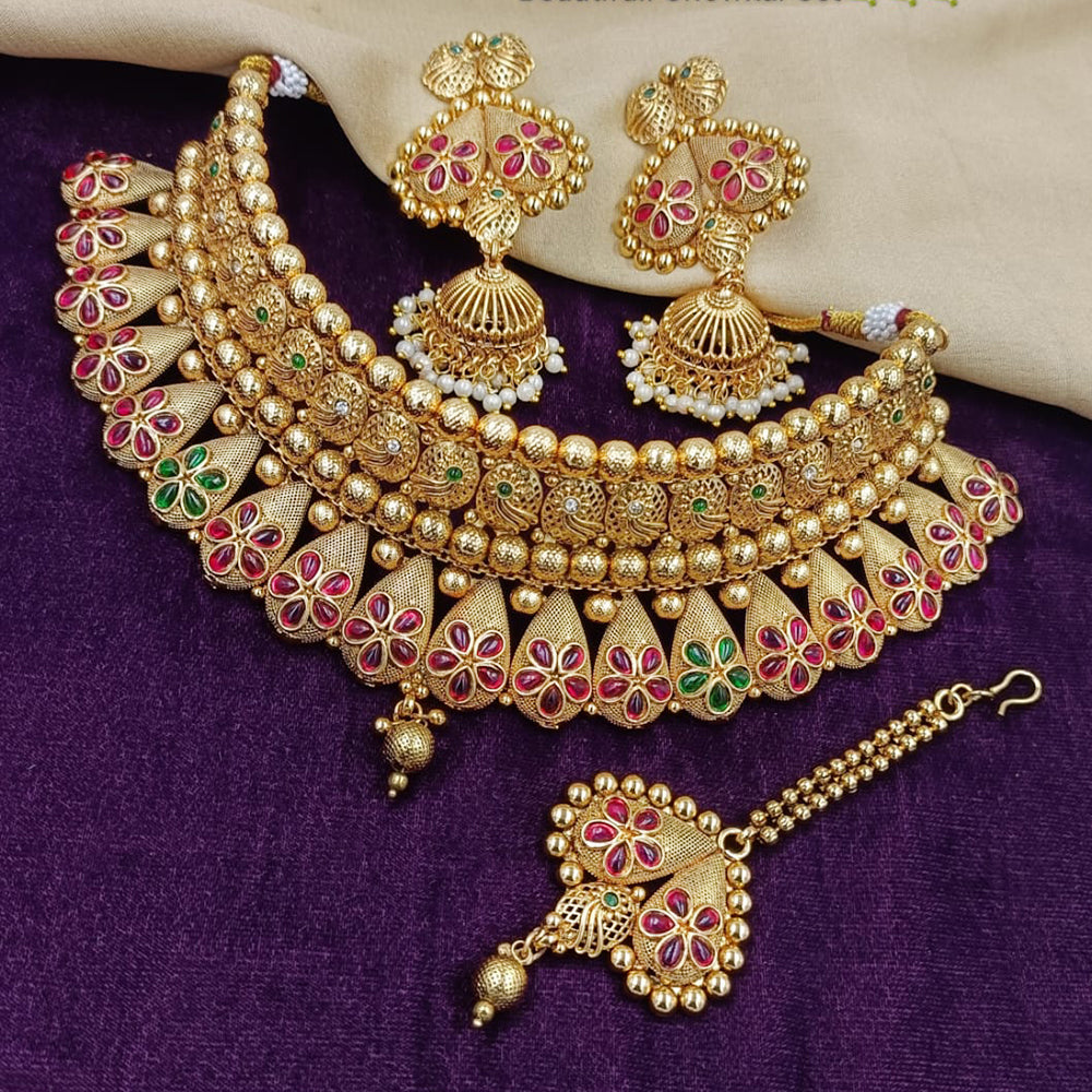 FS Collection Gold Plated Kundan Stone Choker Necklace Set