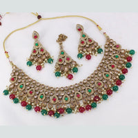 FS Collection Gold Plated Crystal Stone And Pearls Necklace Set