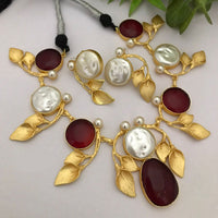 FS Collection Gold Plated Mother Of Pearl Necklace Set