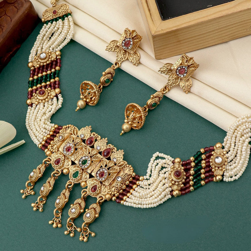 FS Collection Gold Plated Kundan Stone And Pearl Necklace Set