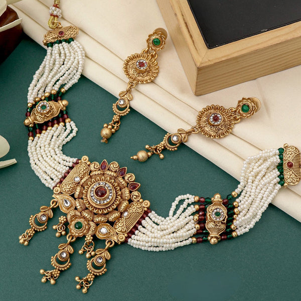 FS Collection Gold Plated Kundan Stone And Pearl Necklace Set