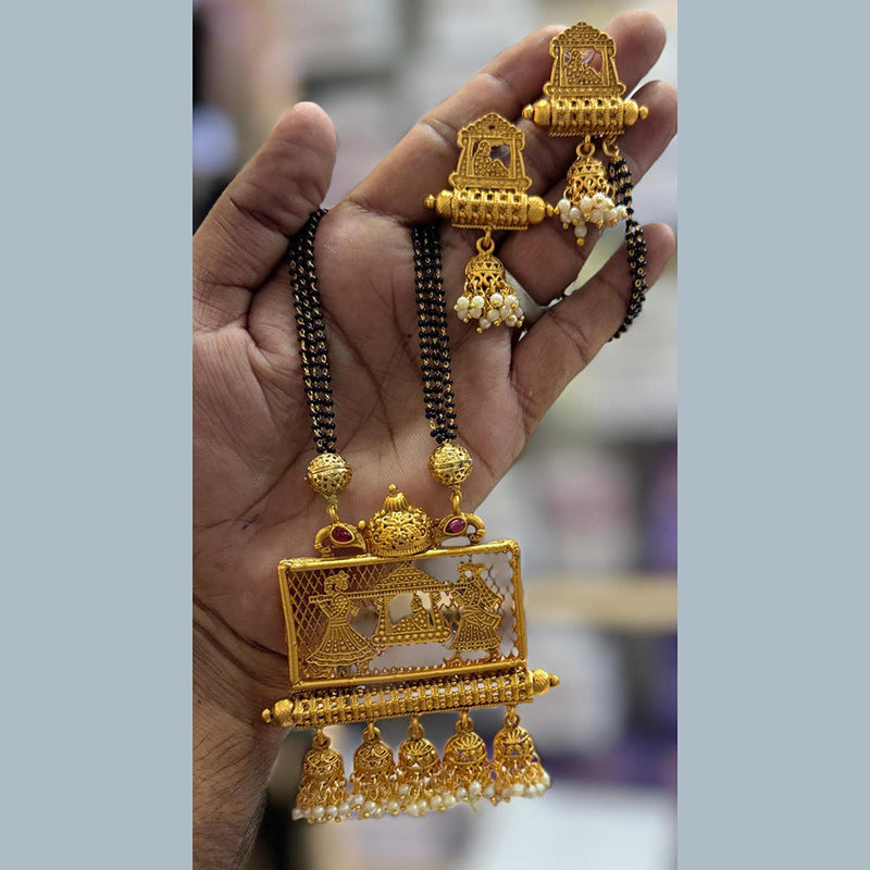 FS Collection Gold Plated Kundan Stone And Temple Manglasutra