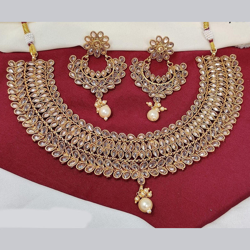 FS Collection Gold Plated Crystal Stone And Pearls Necklace Set