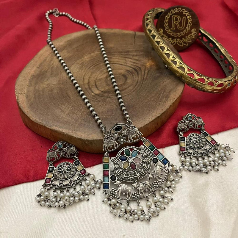 FS Collection Oxidised Plated Pota Stone Necklace Set