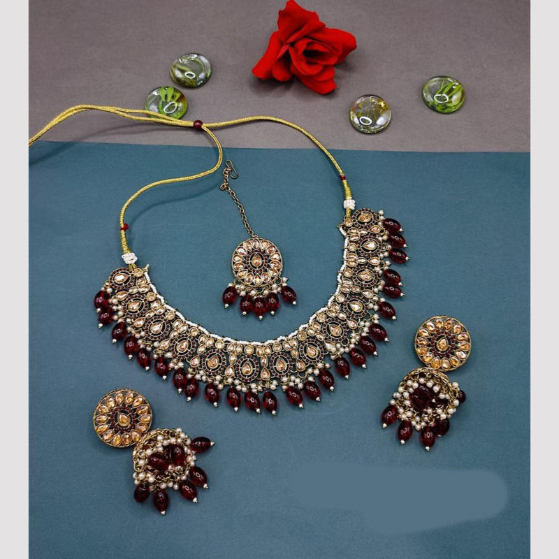 FS Collection Gold Plated Crystal  Stone And Pearls Necklace Set