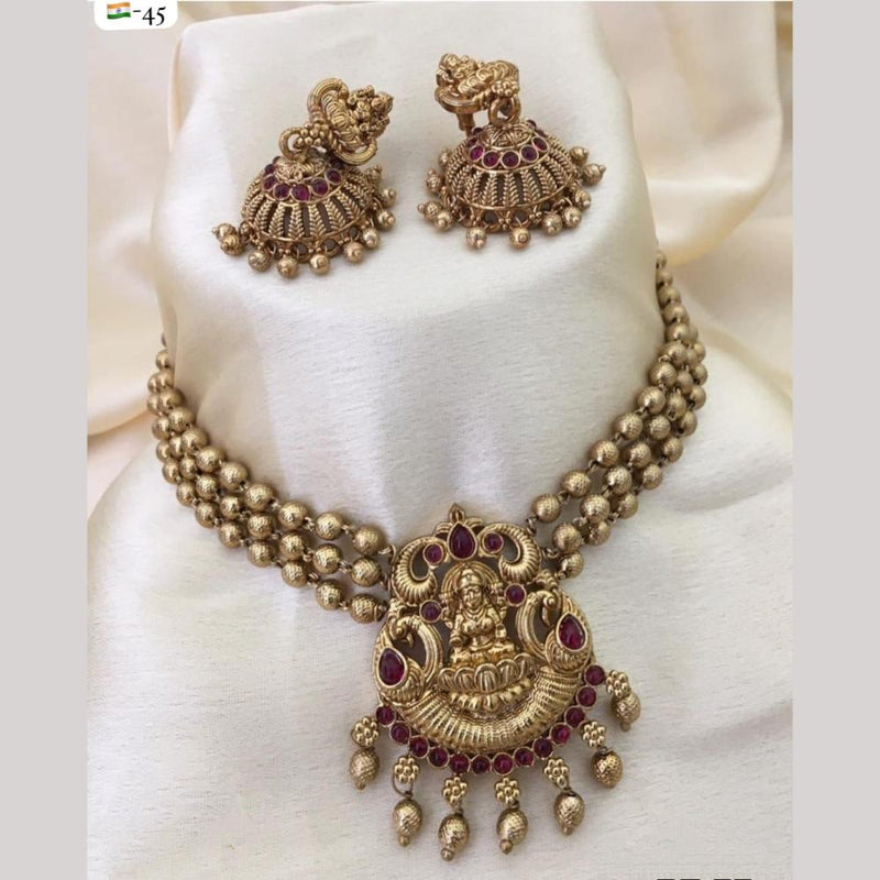 FS Collection Gold Plated Pota Stone Temple And Pearls Choker Necklace Set