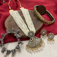 FS Collection Silver Plated Pearl And Austrian Stone Necklace Set